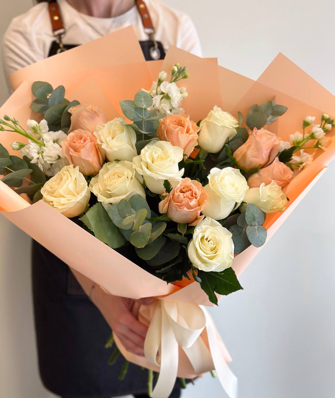 Pure Elegance - Luna Flowers Denver