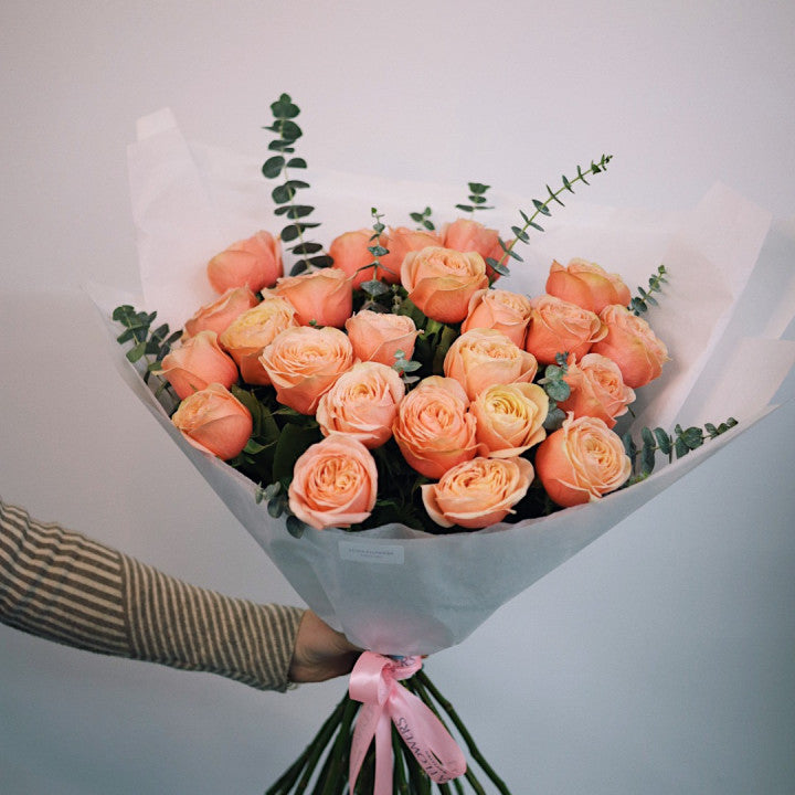 Two Dozen Kahala Roses - Luna Flowers Denver