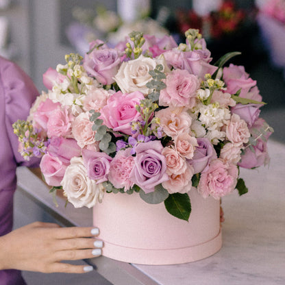 Signature Round Mix Flower Box